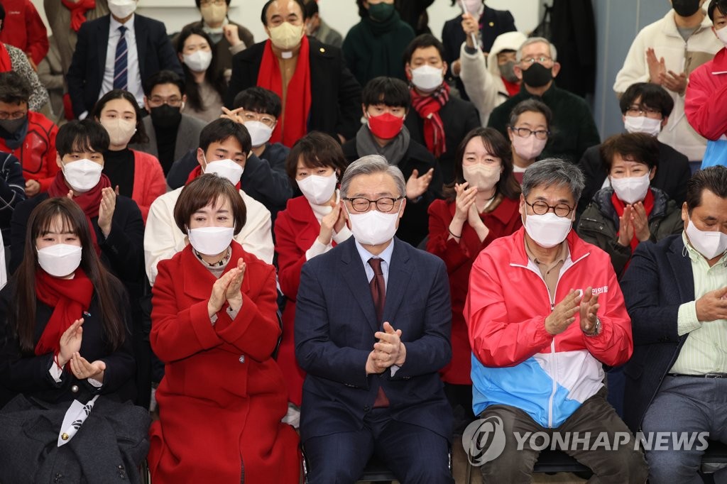 [3·9 재보선] 최재형 "무거운 책임감…종로의 변화 만들겠다"