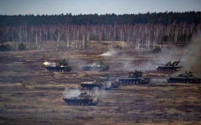 [속보] 정부 "'러시아 침공 지원' 벨라루스도 수출통제 결정"