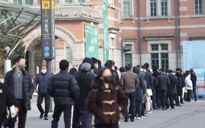 오후 6시까지 신규 확진 26만5762명…전날 대비 10만151명↑