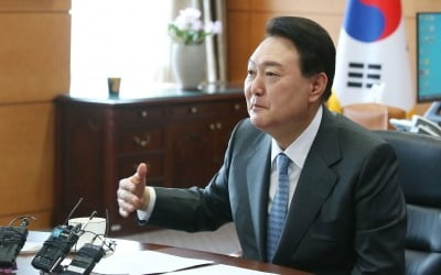 尹, 경제6단체장에 "민간 주도 성장해야…방해 요소 제거"