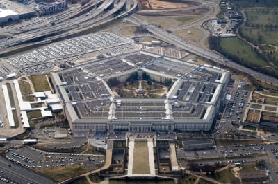 치열해지는 군비경쟁…美 백악관, 국방부 예산 4% 증액 요청