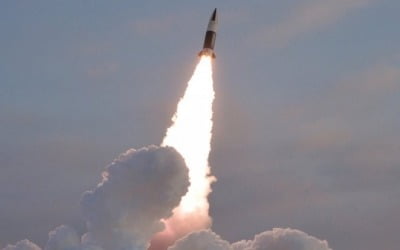 북한, 尹 당선후 첫 무력시위…"미사일 발사 직후 실패"