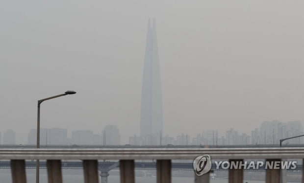 전국 맑고 일교차 커…중서부 미세먼지 '나쁨'