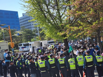 검수완박이 뭐길래…주말 여의도 가득 메운 찬반집회