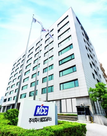 서울 서초동 KCC글라스 본사. KCC글라스 제공