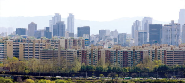 서울 강남구 압구정동 현대아파트 일대.  /사진=연합뉴스 