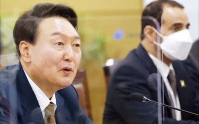 보수·진보 4개 정부 요직 거친 '경제총리'…尹, 여소야대 돌파 카드