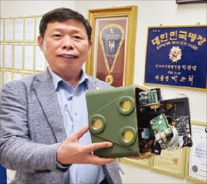 박찬덕 텔미전자 대표, 60대에 美 특허 취득한 '오뚝이 발명가'