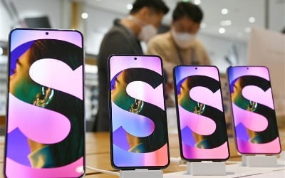 갤S22 판매호조…삼성, 1분기 글로벌 스마트폰 점유율 1위