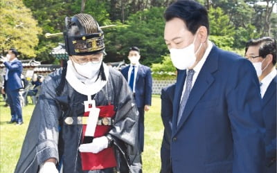 역대 가장 빠른 한·미 정상회담…北核 위협 속 '강력한 동맹' 과시