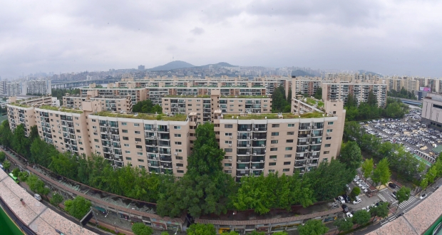 서울 강남구 압구정동 신현대아파트 전경. 사진=한경DB