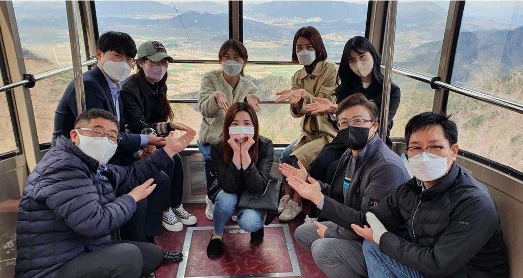 농협은행 전남영업본부, 우수 직원 문화유산 답사 '눈길'