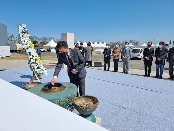 한국기자협회와 4개 지역 기협, 제주4·3평화공원 참배