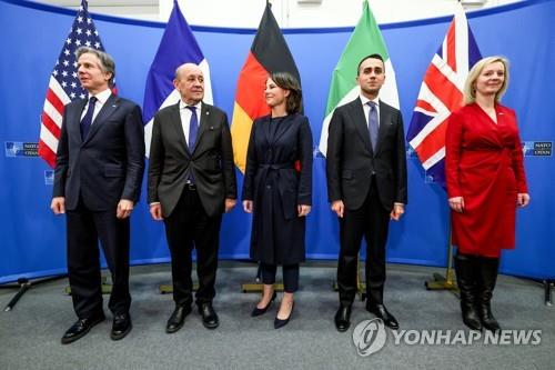 G7, '민간인 상대 잔혹 행위' 러시아에 추가 제재키로