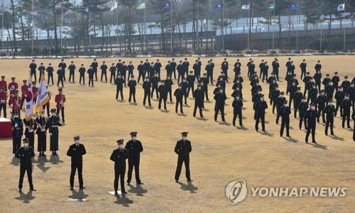 학생사관 인기 '시들'…육군 원서접수 한 달 연장