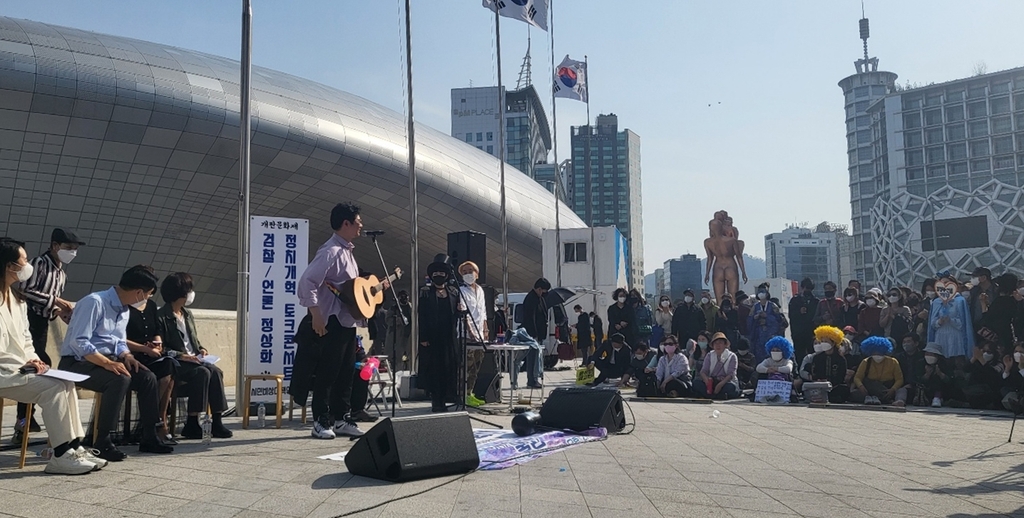 세월호 국민대회·또 열린 '전광훈 집회'…주말 도심 곳곳 집회