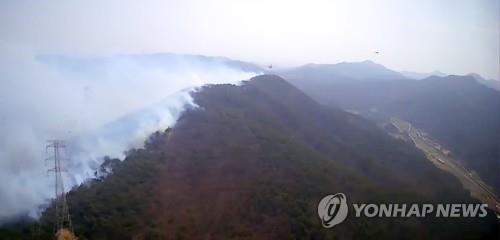 주말 전국서 산불 18건 발생…주택 등 5채 소실·산림 41㏊ 피해