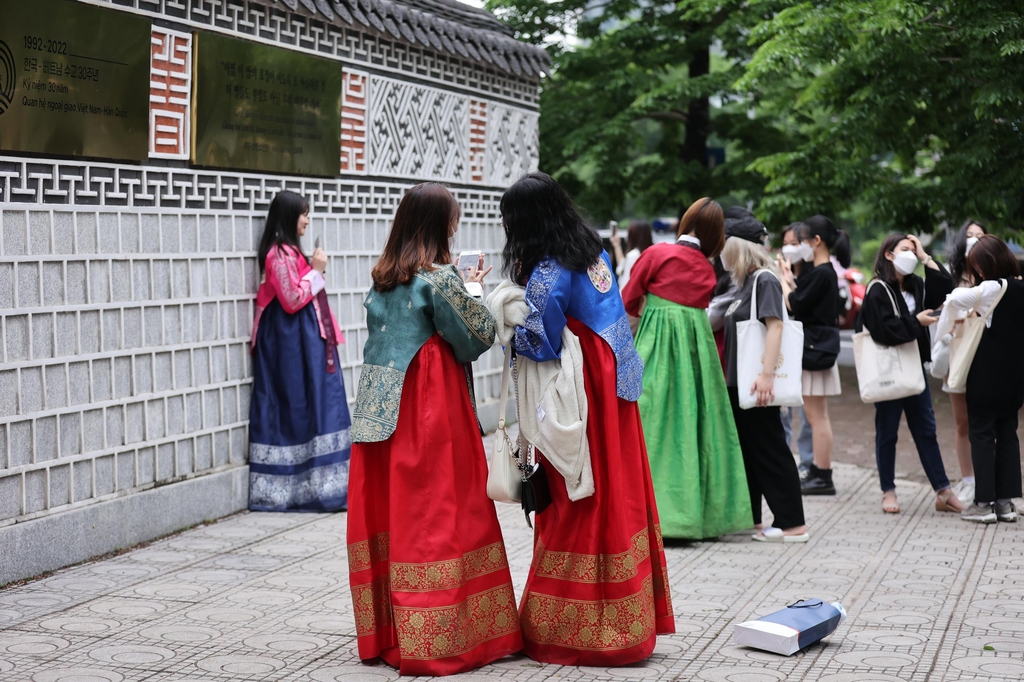 '한·베 수교 30주년' 문화축제 성료…하노이 시민 8천명 참가