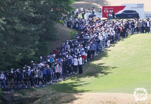 '4월의 여왕' 유해란, 시즌 첫 KLPGA 우승에 상금 1위(종합)