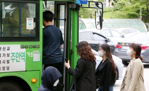 인천지역 버스운행 중단 없어…노조 "아직 교섭단계"