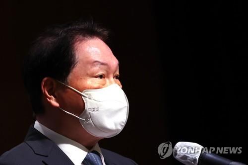 "미래는 고객관계가 기업가치 결정"…최태원이 서울대 찾은 이유