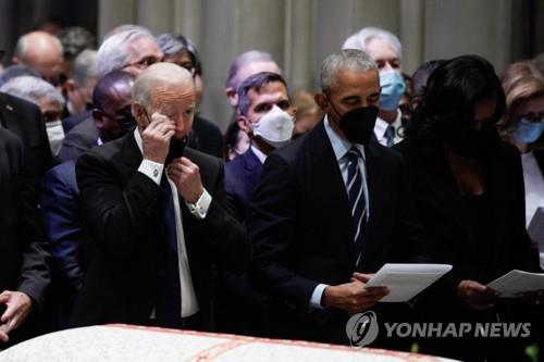 美 첫 여성 국무장관 올브라이트 영면…바이든 "그가 곧 역사"