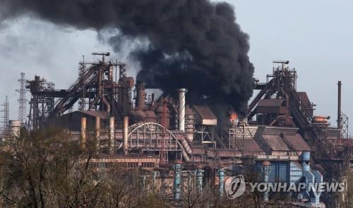 [우크라 침공] '마리우폴 최후 보루' 제철소 CEO "직원 수천명 행방불명"