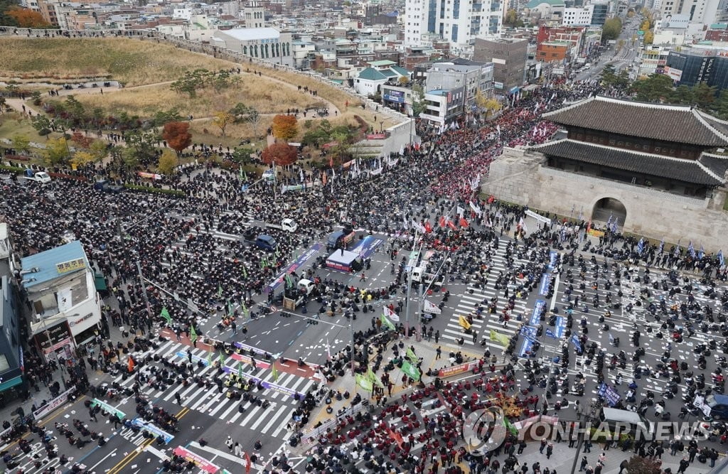 민주노총 결의대회 금지 통보한 서울시 "코로나 확산 위험"