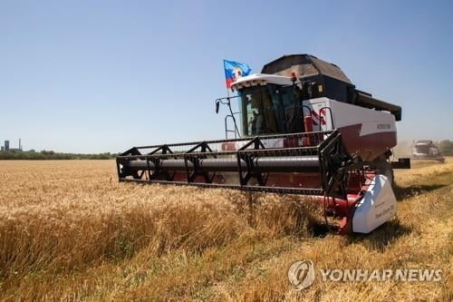 "곡물 수출대국 우크라, 올해 수확 반토막 예상"