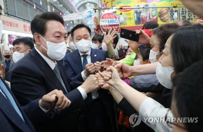 '2실 5수석' 인선 이르면 모레 발표…시민사회수석실 대폭 강화