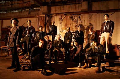 [공식] 세븐틴, 15일 첫 영어 싱글 선공개…글로벌한 '팀 세븐틴' 프로젝트