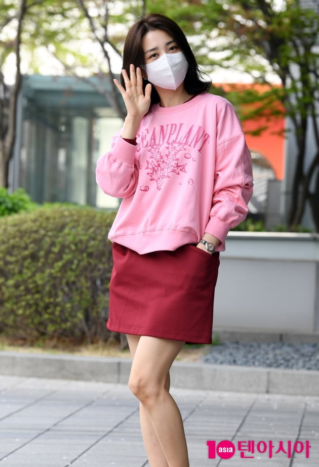 [TEN 포토] 박하선 '오늘은 핑크핑크해'