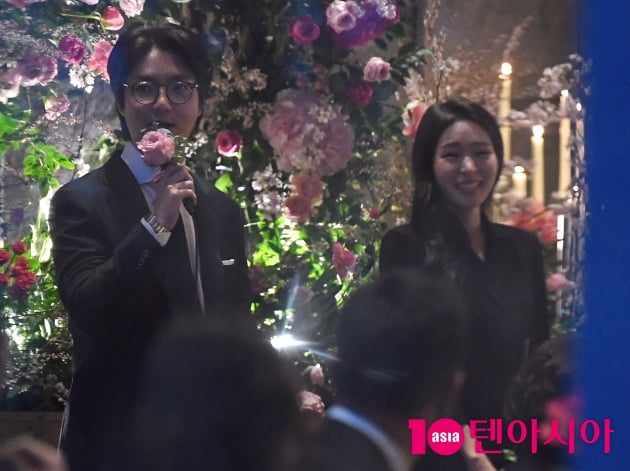 [단독][TEN 포토] 김태현♥미자 결혼 '행복하게 잘 살겠습니다'