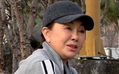 '같이 삽시다' 김청, 새 식구와 살벌한 '기싸움'…"여기선 내가 선배"