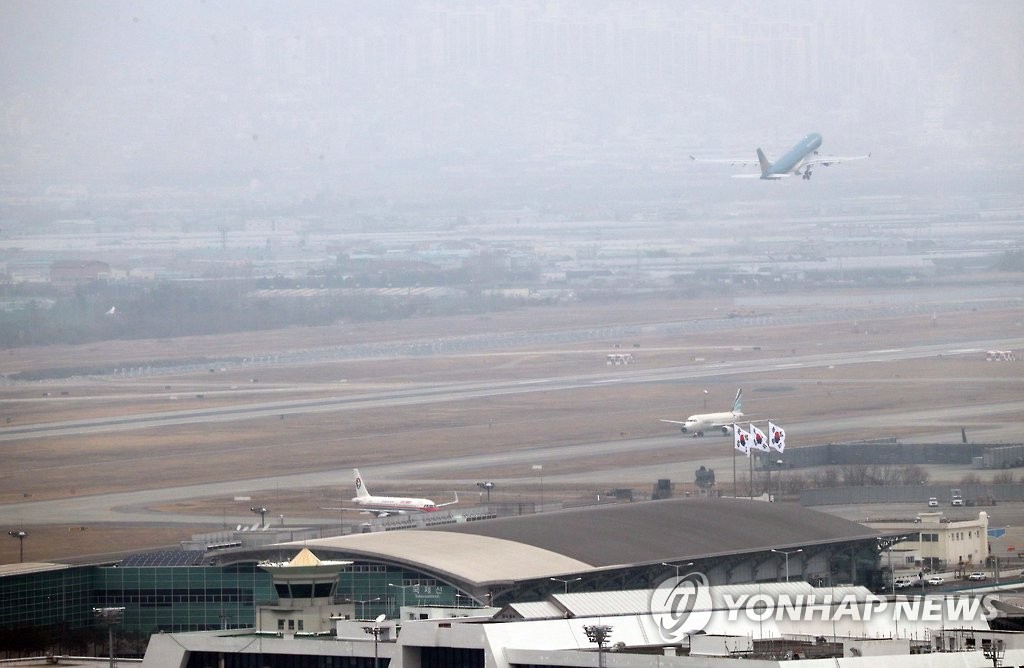 김해공항 단계적 일상회복…내달 일본·동남아 5개 노선 운항