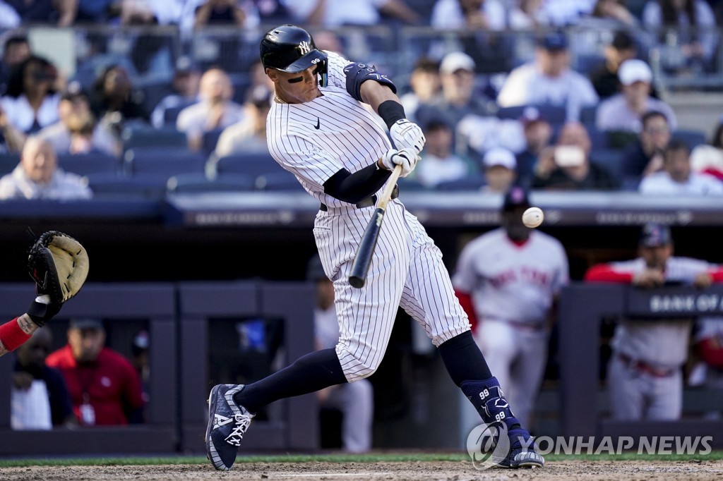 에런 저지, MLB 양키스의 '8년 2천830억원 제안' 거절