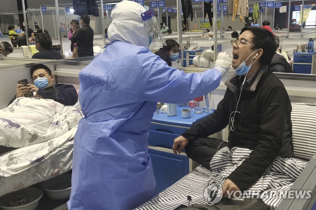 "중국 '제로 코로나'에 국제학교 전멸할 수도"