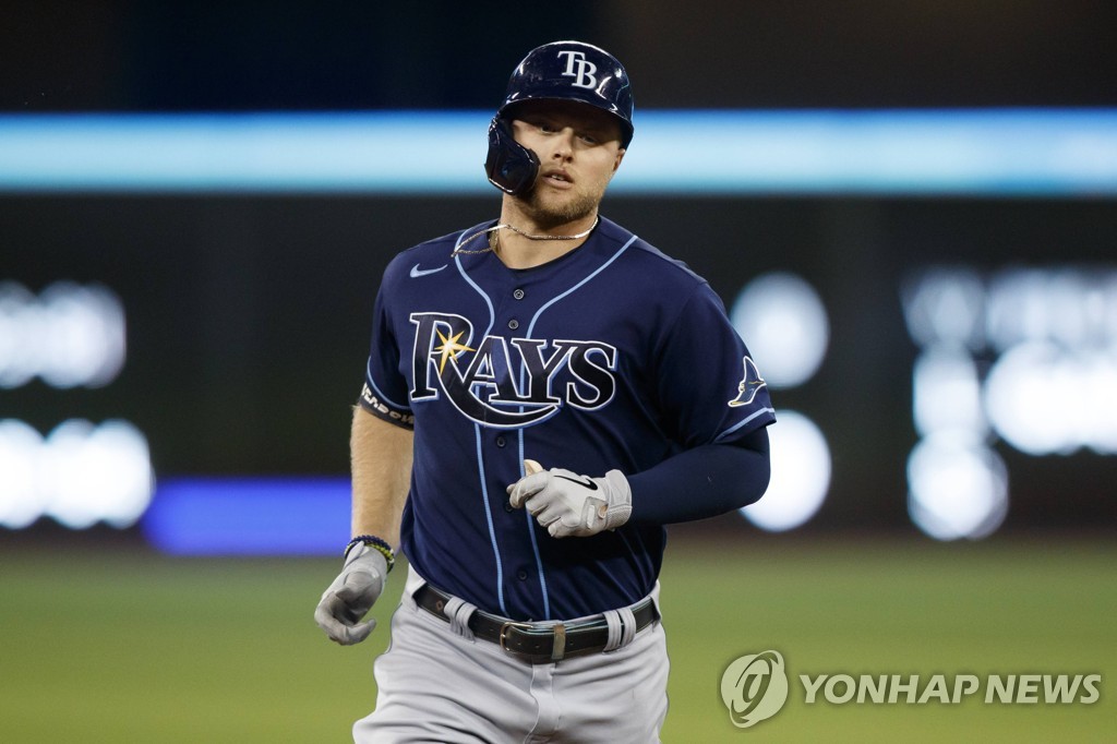 MLB 탬파베이 외야수 메도스, 트레이드로 디트로이트행