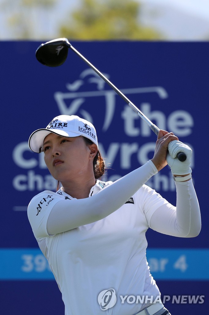 김효주, LPGA 투어 셰브론 챔피언십 8위…'호수의 여인'은 컵초