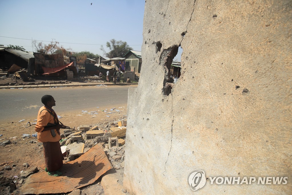 "에티오피아서 극단주의 무장세력 공격으로 무슬림 20명 사망"