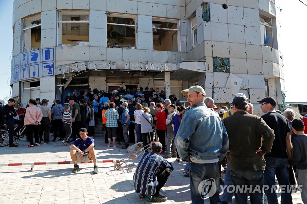 [우크라 침공] 영국인 인도주의 활동가 2명 러시아군에 붙잡혀