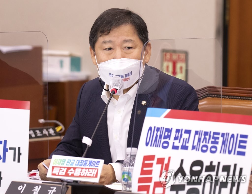 尹당선인, 국회에 이철규 급파…"安측 당직자 7명 고용승계"(종합)