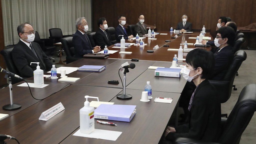 엔저 심화에 日 대규모 금융완화 바뀔까…'진퇴양난'