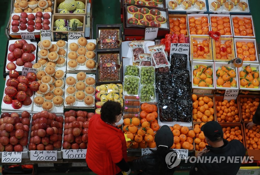 내일부터 초등학교 돌봄교실서 과일간식 나온다