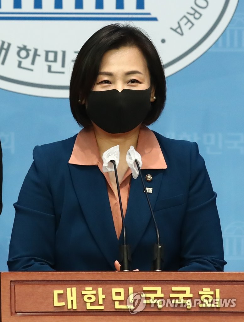 민주 "김건희 무혐의 결론, 이게 검찰이 자랑하는 수사능력이냐"