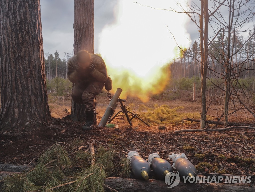 [우크라 침공] "러군, 대규모 전쟁 치를 역량 갖추지 못했다"