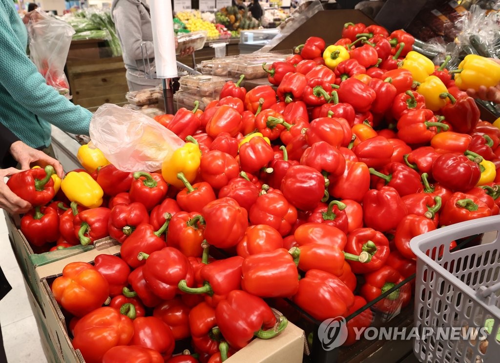 3월 물가 4.1%↑ 10년여만에 최고…석유류 31.2%·외식 6.6%↑(종합2보)