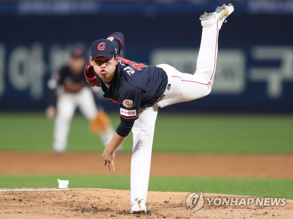 프로야구 롯데 영건 김진욱, 7이닝 10K 1실점 첫 선발승