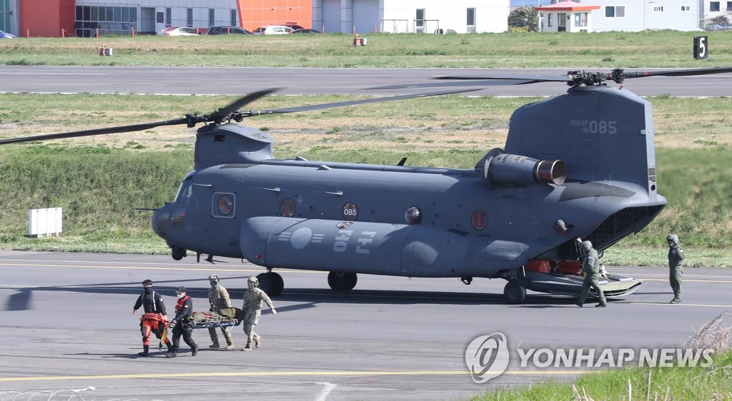 "해경 헬기 이륙 30∼40초만에 추락"…2명 사망, 1명 실종(종합)