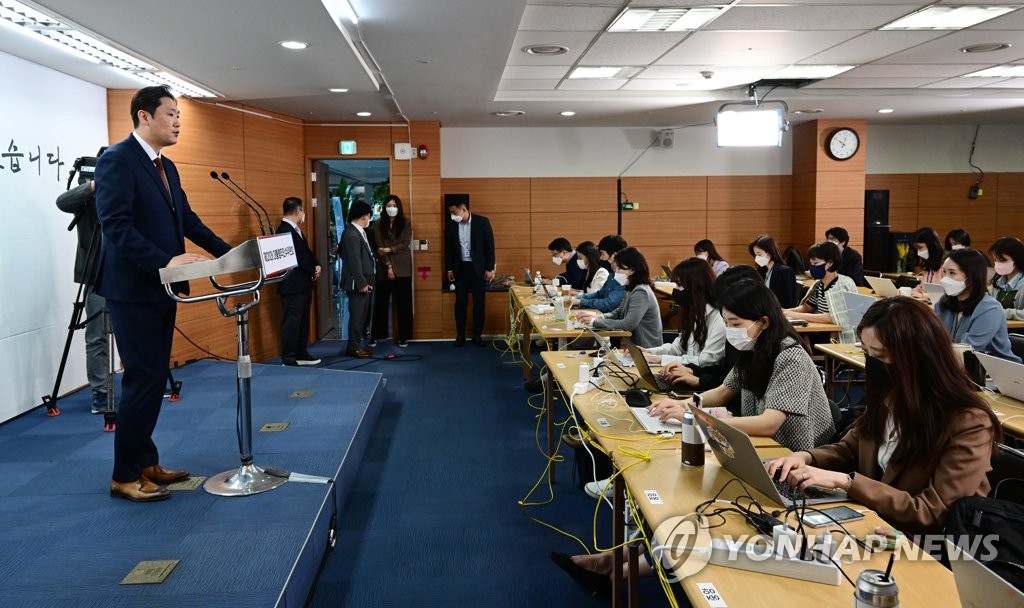 인수위, '코로나 재유행 대비' 감염병 전문병원 추진